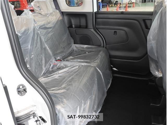 Mitsubishi DELICA MINI 2026-05 8870841-12