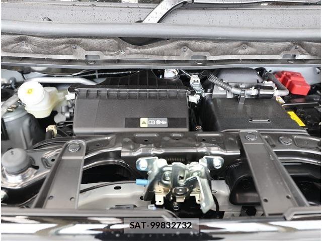 Mitsubishi DELICA MINI 2026-05 8870841-17