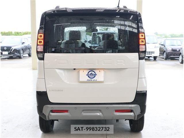 Mitsubishi DELICA MINI 2026-05 8870841-20
