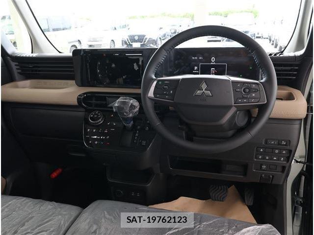 Mitsubishi DELICA MINI 2026-05 8870840-1