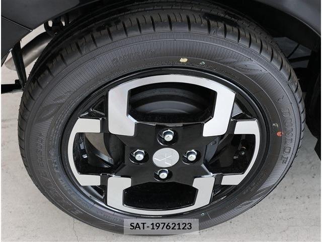 Mitsubishi DELICA MINI 2026-05 8870840-6