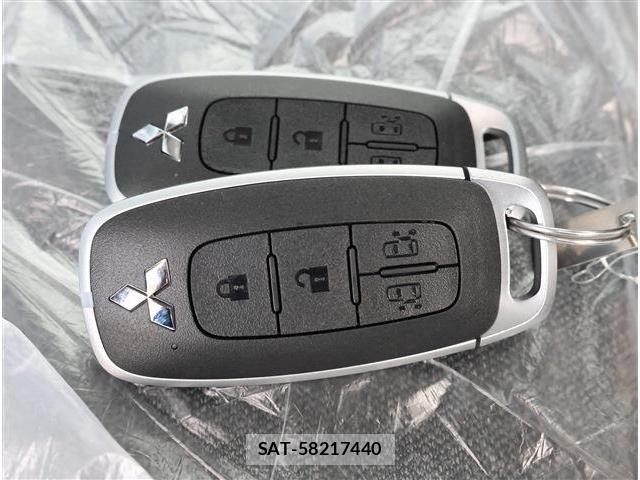 Mitsubishi DELICA MINI 2026-05 8870842-15