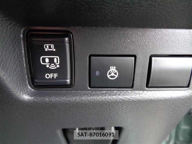 Mitsubishi DELICA MINI 2024-02 8879521-29