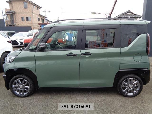 Mitsubishi DELICA MINI 2024-02 8879521-4
