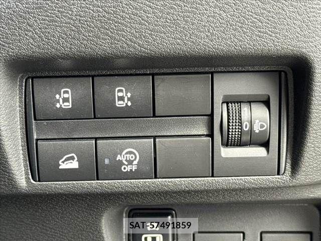 Mitsubishi DELICA MINI 2024-01 8879514-23