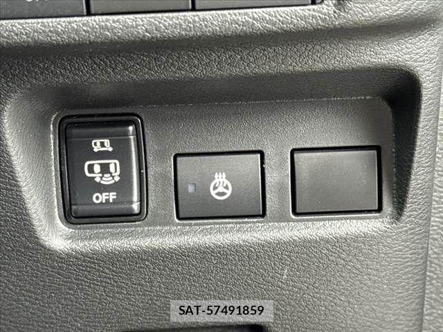 Mitsubishi DELICA MINI 2024-01 8879514-24