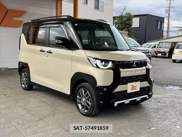 Mitsubishi DELICA MINI 2024-01 8879514-7
