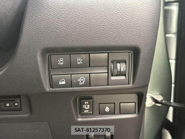 Mitsubishi DELICA MINI 2023-10 8879517-26