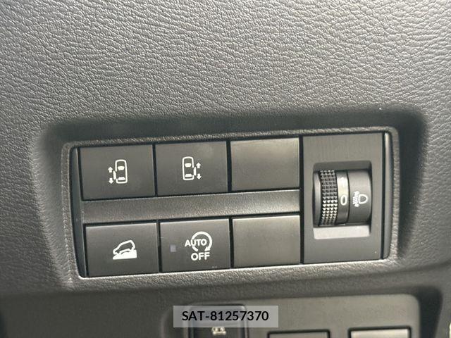 Mitsubishi DELICA MINI 2023-10 8879517-27