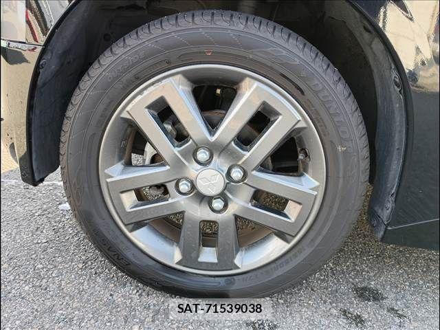 Mitsubishi DELICA MINI 2024-02 8879520-21