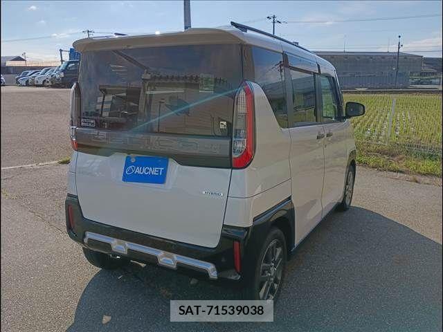 Mitsubishi DELICA MINI 2024-02 8879520-2