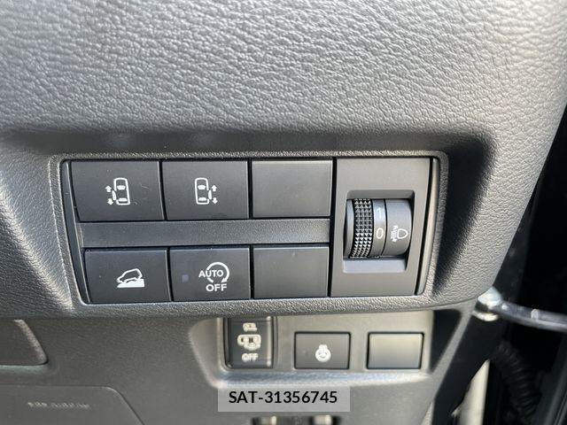 Mitsubishi DELICA MINI 2024-03 8879519-23
