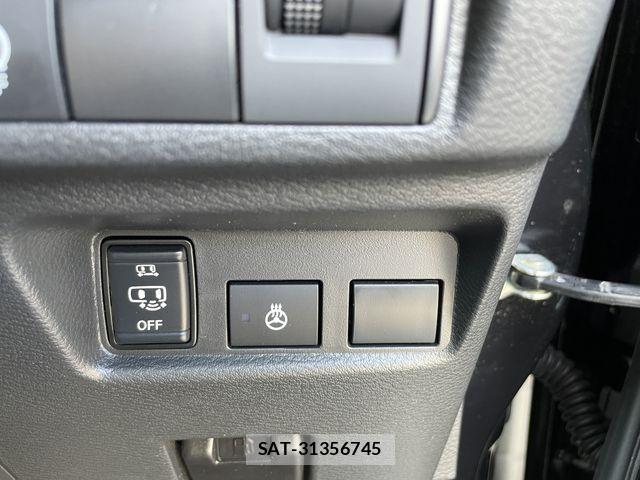 Mitsubishi DELICA MINI 2024-03 8879519-24