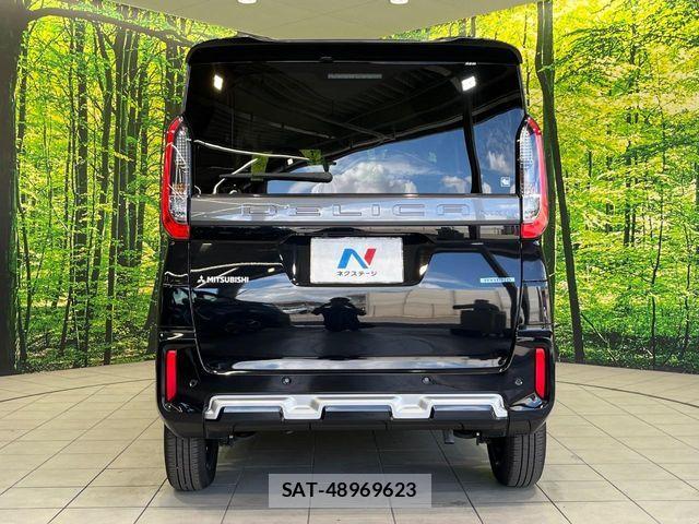 Mitsubishi DELICA MINI 2025-01 8879518-14