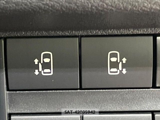 Mitsubishi DELICA MINI 2024-12 8883539-5