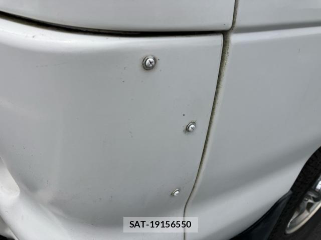 Mitsubishi DELICA SPACEGEAR 2000-09 7500300-22