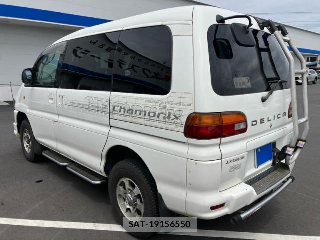 Mitsubishi DELICA SPACEGEAR 2000-09 7500300-3