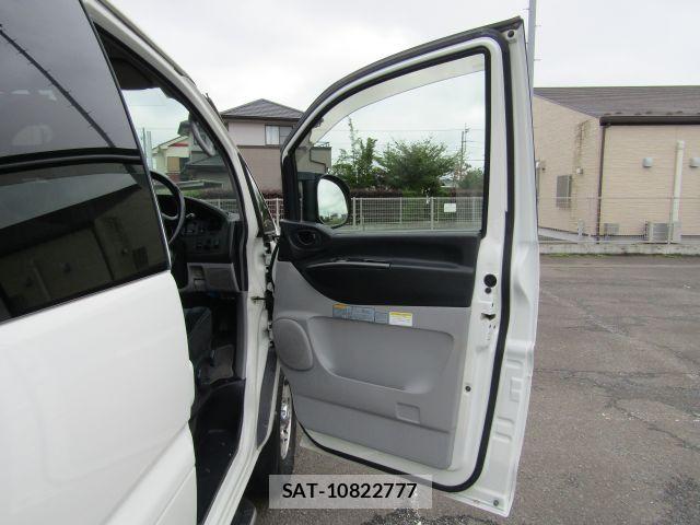 Mitsubishi DELICA SPACEGEAR 2006-02 7616262-15