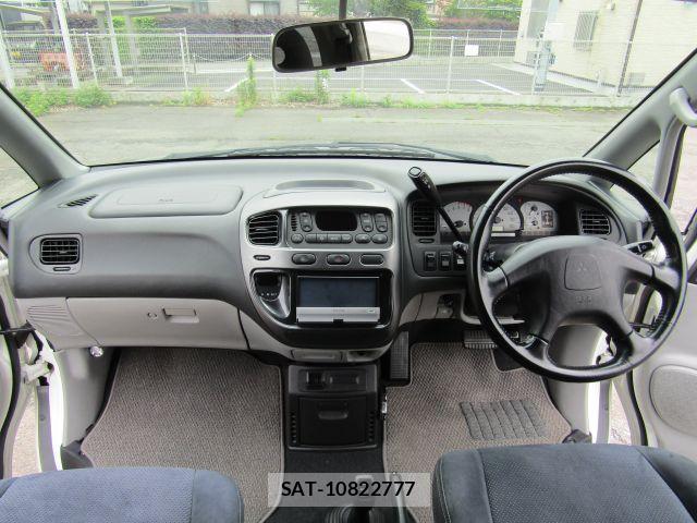 Mitsubishi DELICA SPACEGEAR 2006-02 7616262-8