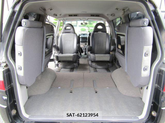 Mitsubishi DELICA SPACEGEAR 2004-12 8098930-16
