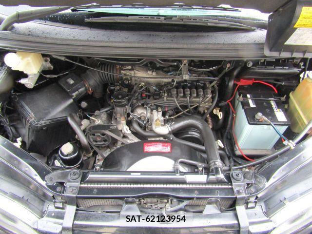 Mitsubishi DELICA SPACEGEAR 2004-12 8098930-18