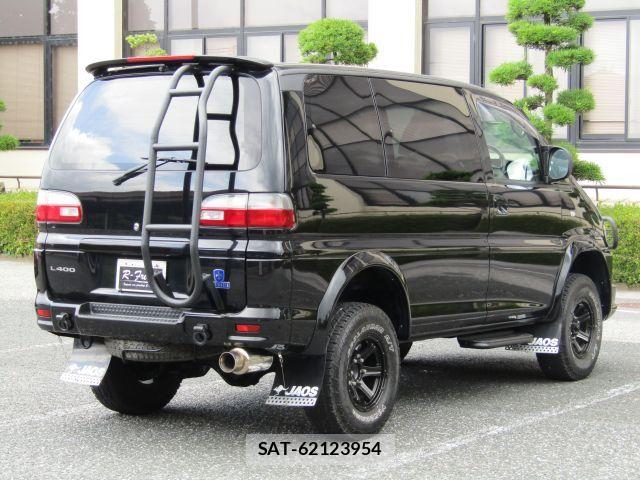 Mitsubishi DELICA SPACEGEAR 2004-12 8098930-3