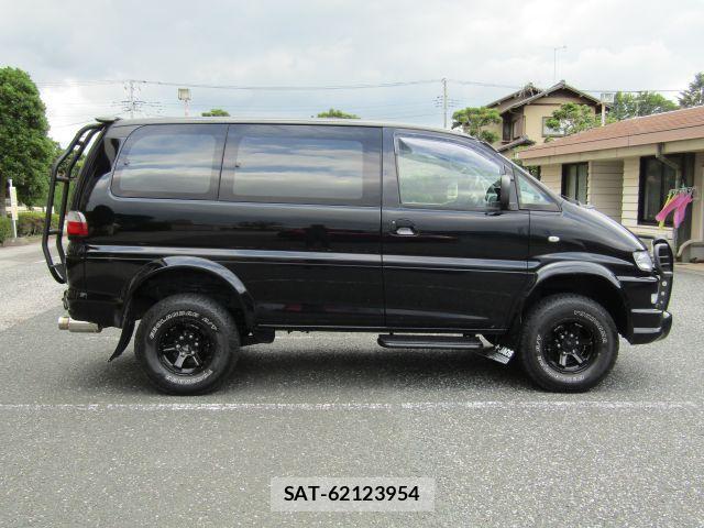 Mitsubishi DELICA SPACEGEAR 2004-12 8098930-6