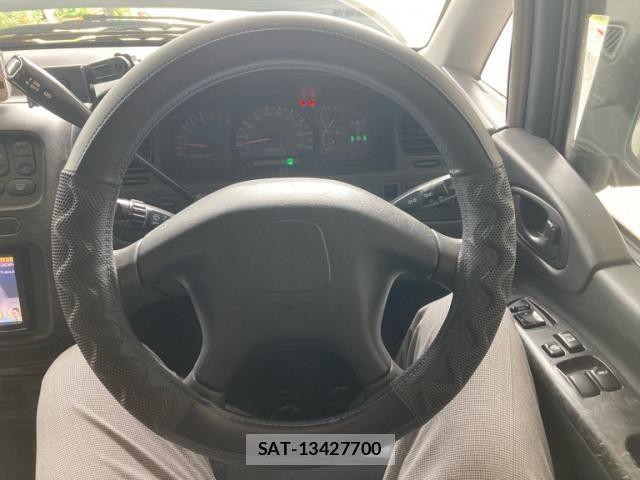 Mitsubishi DELICA SPACEGEAR 2002-11 8314242-19