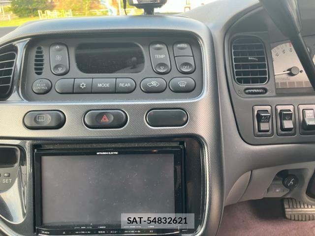 Mitsubishi DELICA SPACEGEAR 2005-01 8658786-18