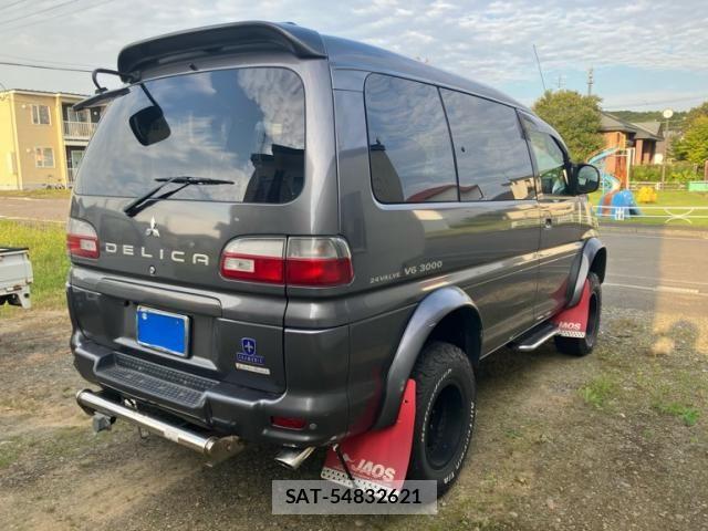 Mitsubishi DELICA SPACEGEAR 2005-01 8658786-4