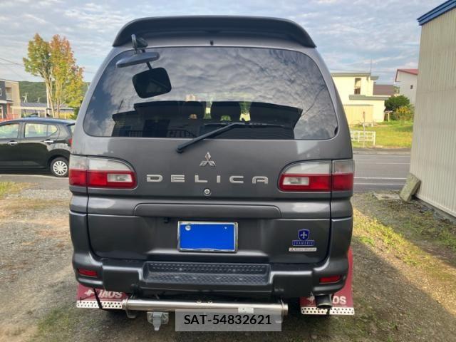 Mitsubishi DELICA SPACEGEAR 2005-01 8658786-5