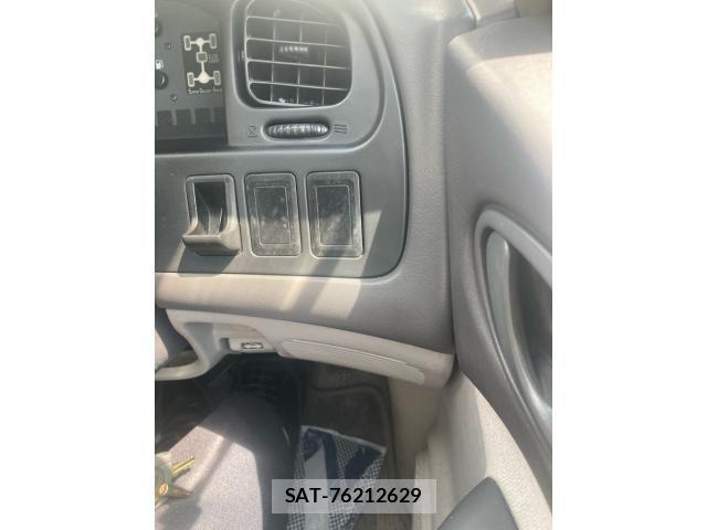 Mitsubishi DELICA SPACEGEAR 1997-09 8658787-15