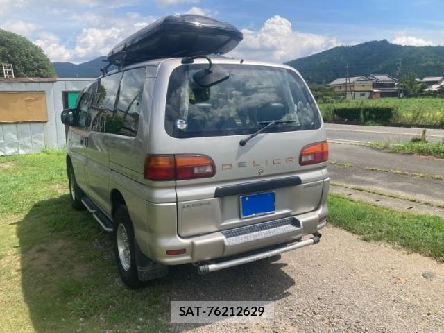 Mitsubishi DELICA SPACEGEAR 1997-09 8658787-3