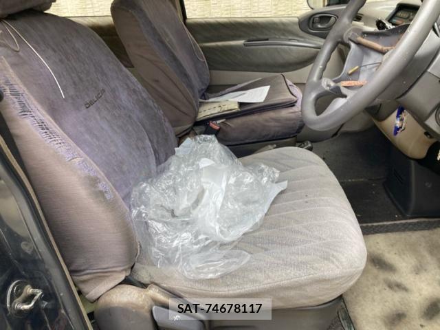 Mitsubishi DELICA SPACEGEAR 1994-12 8828779-15
