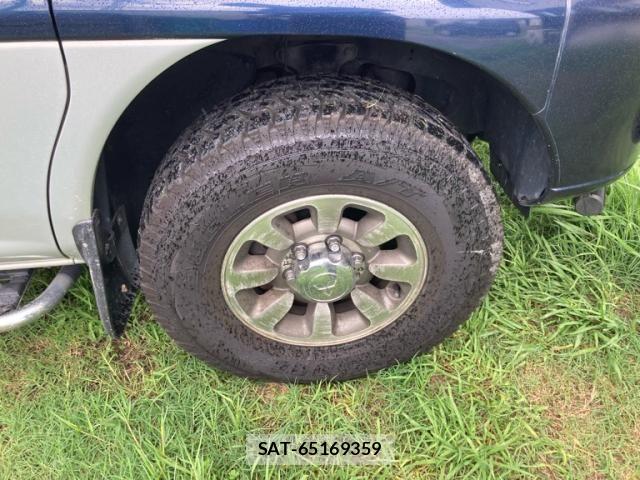 Mitsubishi DELICA SPACEGEAR 1995-12 8848758-9