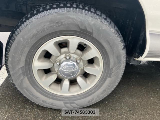 Mitsubishi DELICA SPACEGEAR 2002-05 8848756-9