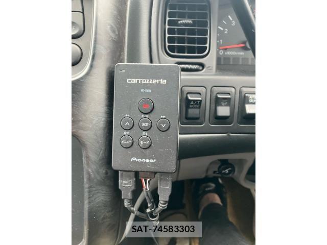 Mitsubishi DELICA SPACEGEAR 2002-05 8848756-23