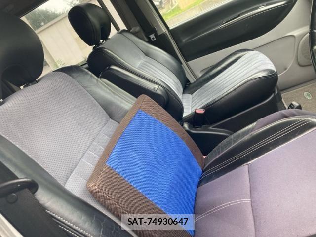 Mitsubishi DELICA SPACEGEAR 2005-03 8879522-14