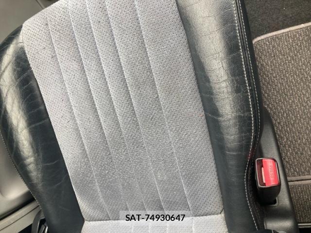 Mitsubishi DELICA SPACEGEAR 2005-03 8879522-15