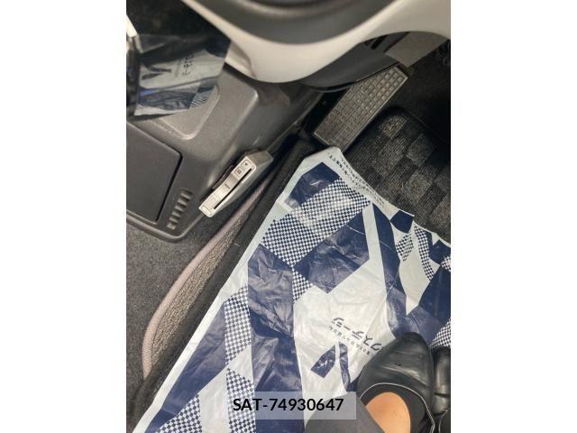 Mitsubishi DELICA SPACEGEAR 2005-03 8879522-16