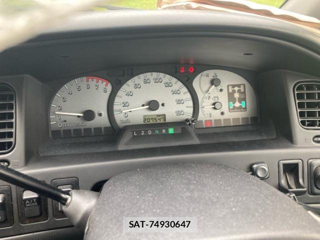 Mitsubishi DELICA SPACEGEAR 2005-03 8879522-19