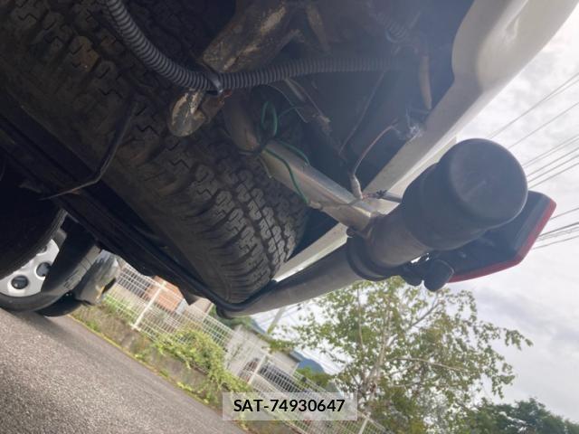 Mitsubishi DELICA SPACEGEAR 2005-03 8879522-8