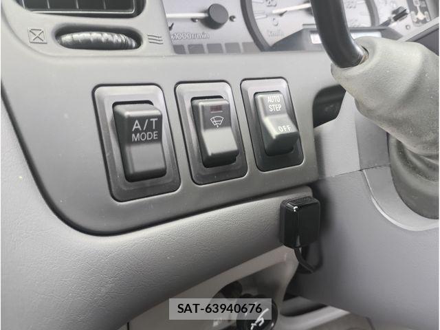 Mitsubishi DELICA SPACEGEAR 2006-01 8879523-20