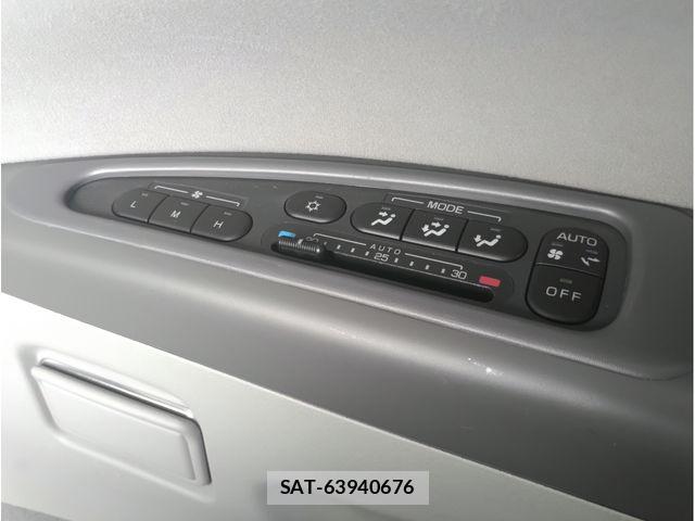 Mitsubishi DELICA SPACEGEAR 2006-01 8879523-23