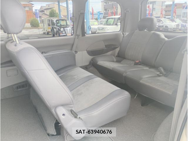 Mitsubishi DELICA SPACEGEAR 2006-01 8879523-26