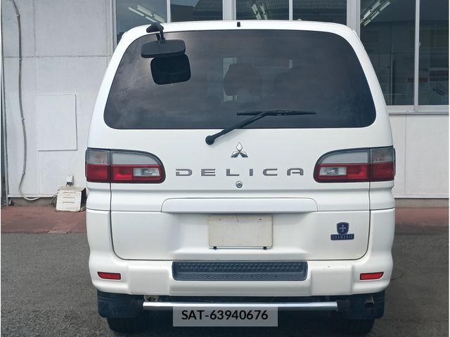 Mitsubishi DELICA SPACEGEAR 2006-01 8879523-4