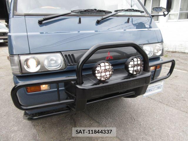 Mitsubishi DELICA 1995-03 8129843-10