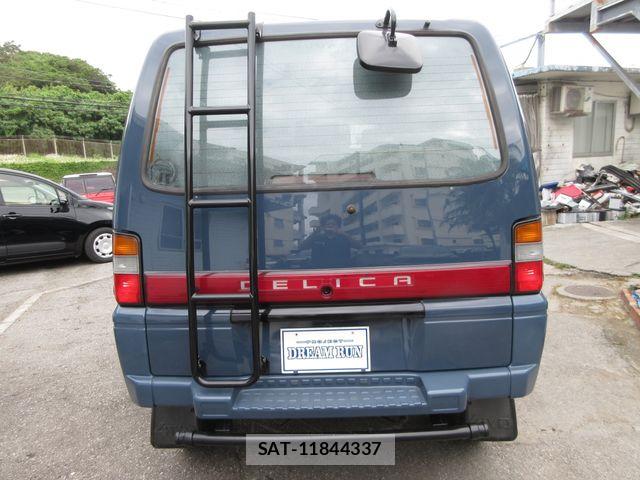 Mitsubishi DELICA 1995-03 8129843-13