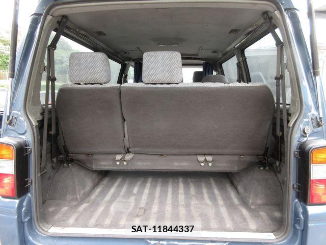 Mitsubishi DELICA 1995-03 8129843-18