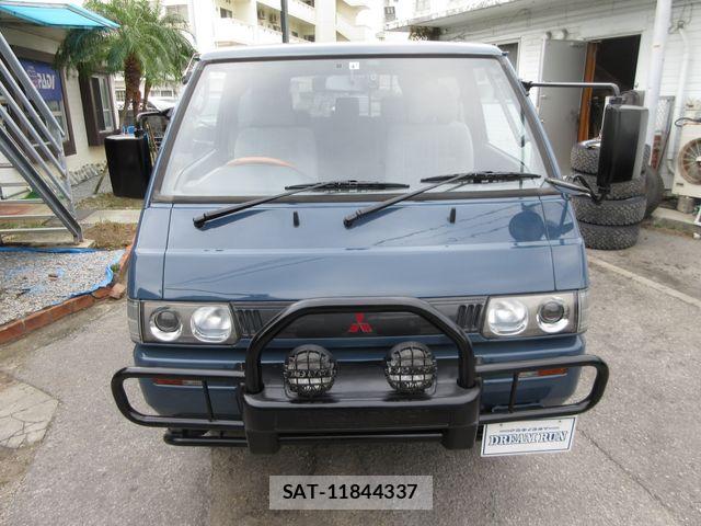 Mitsubishi DELICA 1995-03 8129843-5
